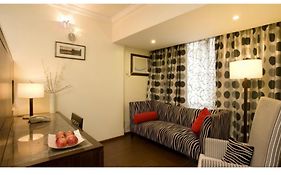 The Shalimar Hotel, Kemps Corner